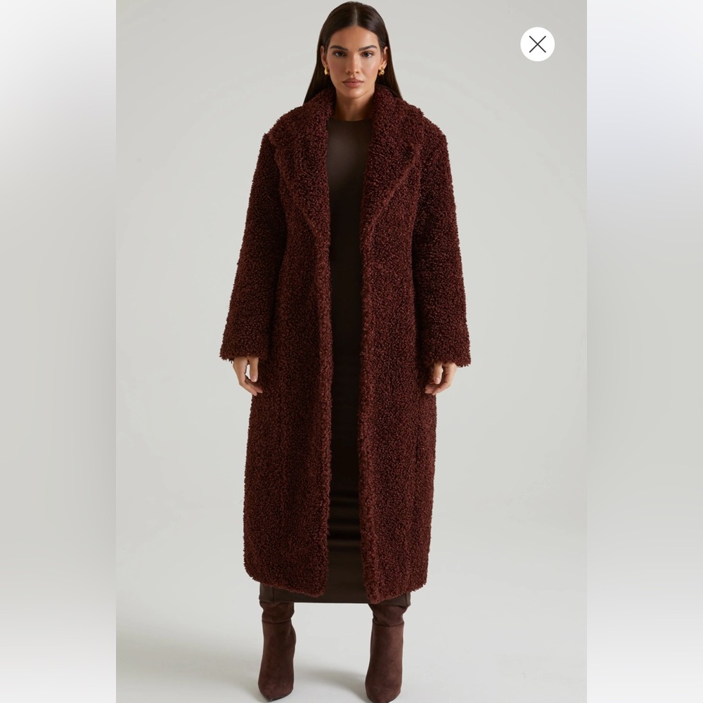 Oh Polly ALASKA
Long Shearling Coat in Brown maroon